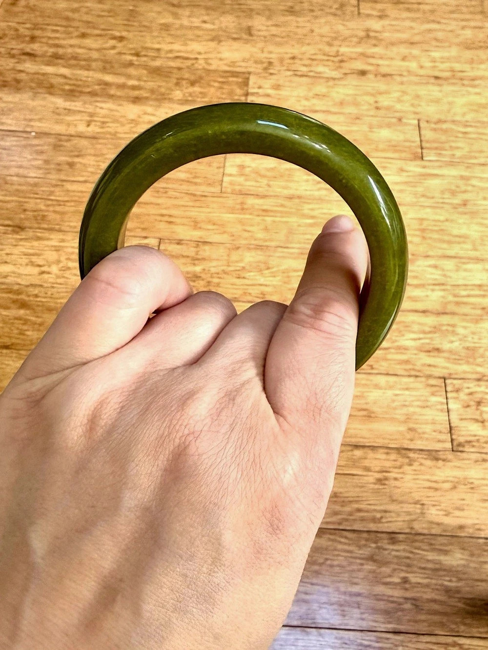 Jade Bangle - Picture 3 of 7
